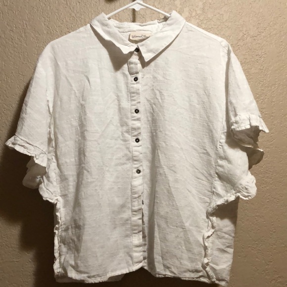 button up shirt - Picture 1 of 3